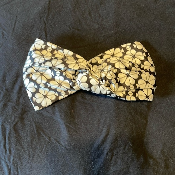 Kate Spade Bicolor Spade Flower Turban Headband - Picture 2 of 3